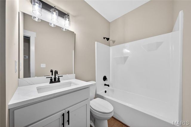 5 Forest Lake Drive, Wright City, MO 63390