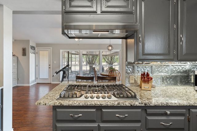 505 County Road 4205, Cranfills Gap, TX 76637