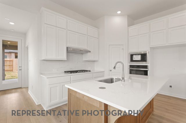 3710 Southbend Drive, Denison, TX 75020