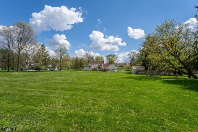 31 Welisewitz Road, East Amwell Twp., NJ 08551