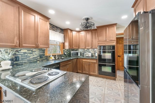 31 Welisewitz Road, East Amwell Twp., NJ 08551