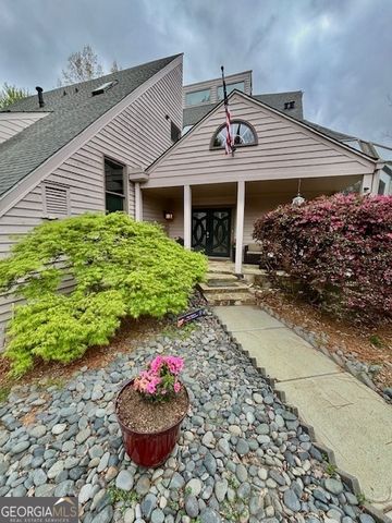 3810 Galloway Drive NE, Roswell, GA 30075