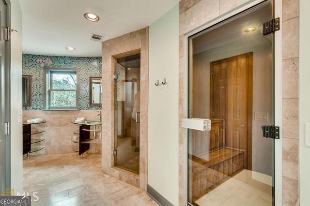 3810 Galloway Drive NE, Roswell, GA 30075