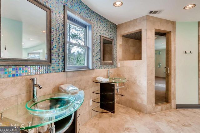 3810 Galloway Drive NE, Roswell, GA 30075