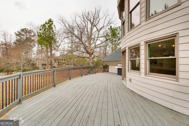 3810 Galloway Drive NE, Roswell, GA 30075