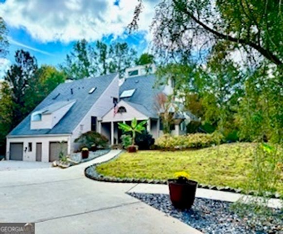 3810 Galloway Drive NE, Roswell, GA 30075