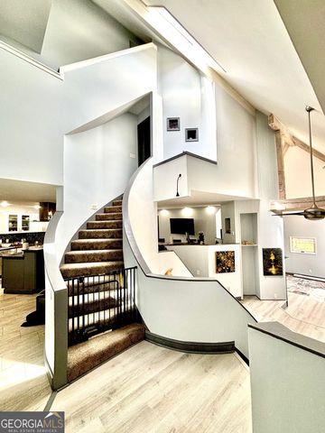 3810 Galloway Drive NE, Roswell, GA 30075