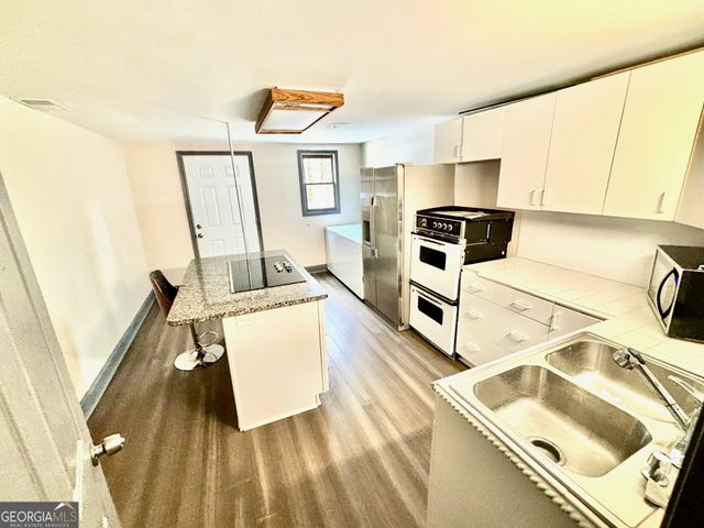 3810 Galloway Drive NE, Roswell, GA 30075