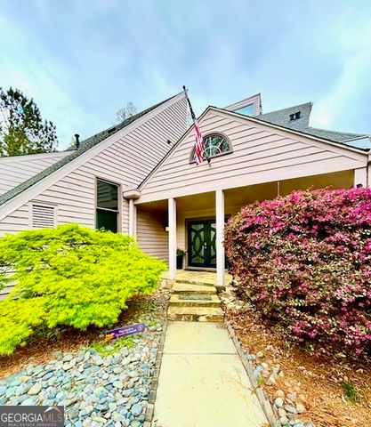 3810 Galloway Drive NE, Roswell, GA 30075