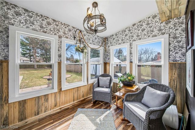 6563 W 130th Street, Parma Heights, OH 44130