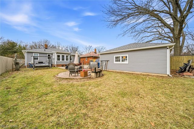 6563 W 130th Street, Parma Heights, OH 44130