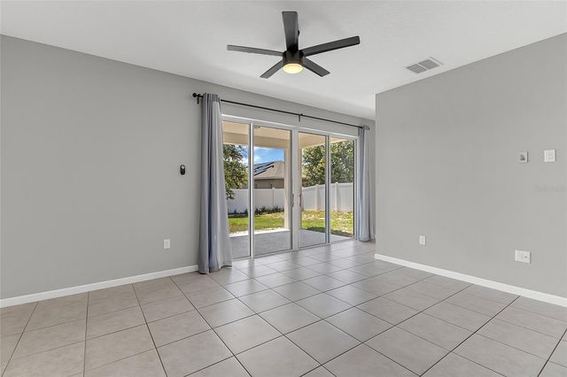 558 MEADOW POINTE DRIVE, Haines City, FL 33844