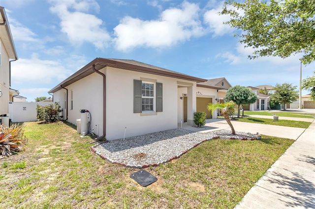 558 MEADOW POINTE DRIVE, Haines City, FL 33844