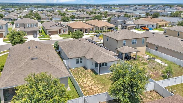 558 MEADOW POINTE DRIVE, Haines City, FL 33844