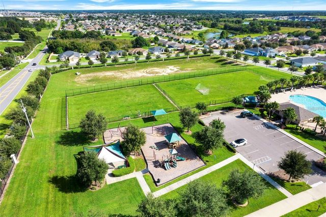 558 MEADOW POINTE DRIVE, Haines City, FL 33844