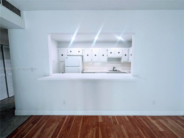 19380 Collins Ave 807, Sunny Isles Beach, FL 33160