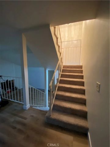 678 Rosewood, Camarillo, CA 93010