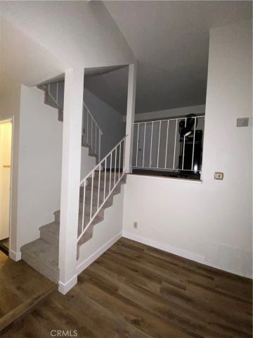 678 Rosewood, Camarillo, CA 93010