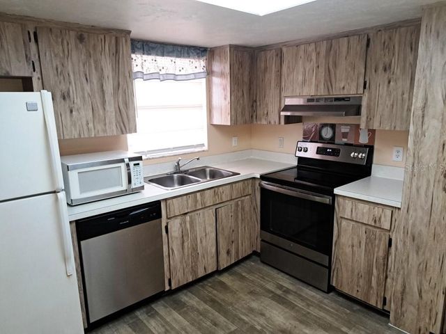 4600 98TH WAY N D-309, St Petersburg, FL 33708