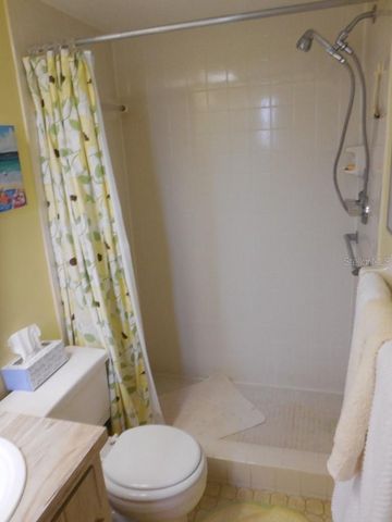 4600 98TH WAY N D-309, St Petersburg, FL 33708