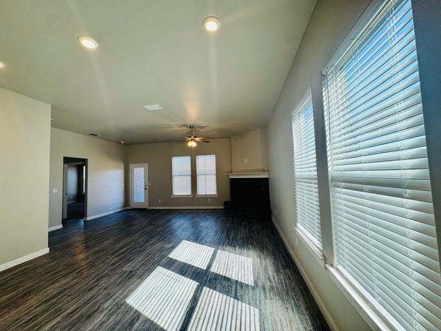 13701 Avenue R, Lubbock, TX 79423