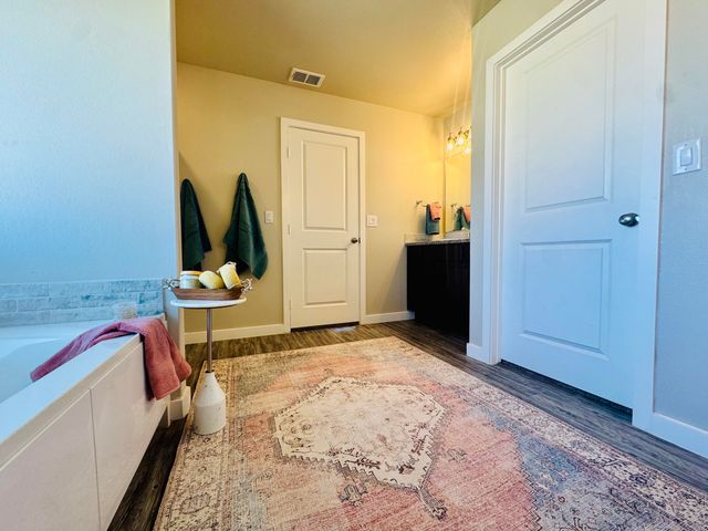 13701 Avenue R, Lubbock, TX 79423