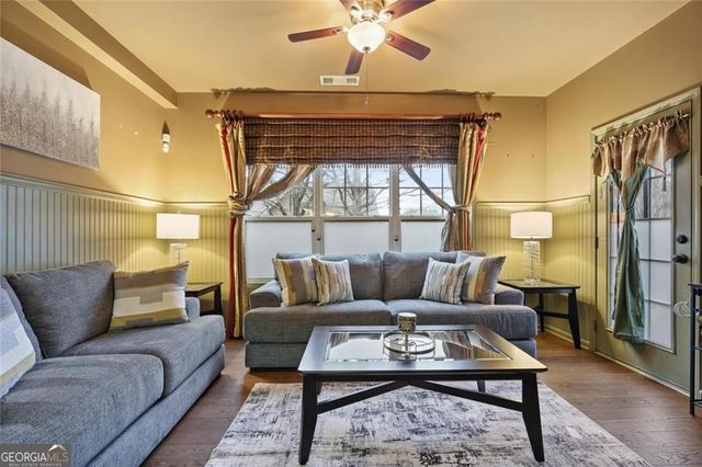 1951 Bay Beauty Lane SW, Austell, GA 30106