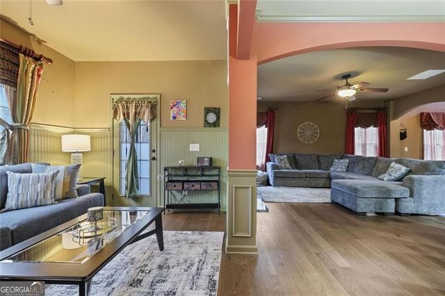 1951 Bay Beauty Lane SW, Austell, GA 30106