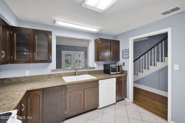 9252 SAN JOSE Boulevard 1503, Jacksonville, FL 32257