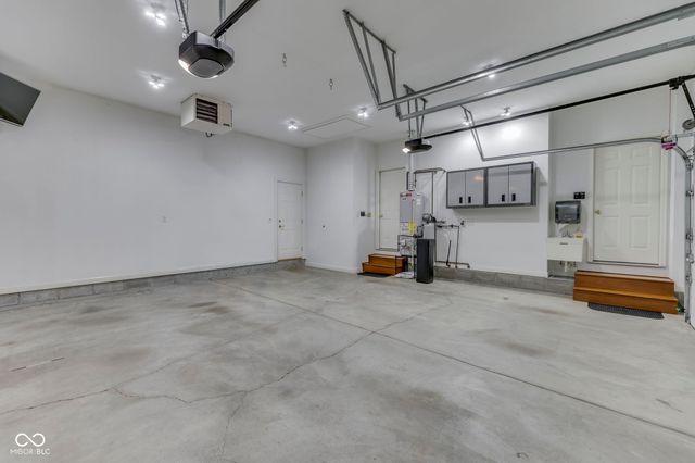 8888 Classic View Drive, Indianapolis, IN 46217