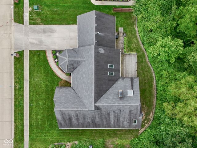 8888 Classic View Drive, Indianapolis, IN 46217