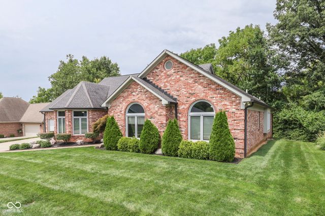 8888 Classic View Drive, Indianapolis, IN 46217