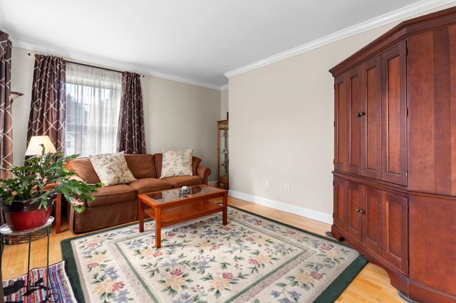 27 Wellesley Drive, Pelham, NH 03076