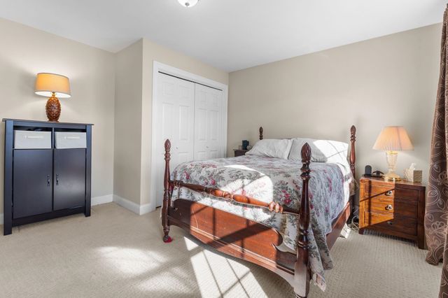 27 Wellesley Drive, Pelham, NH 03076