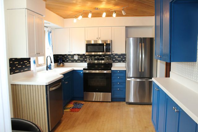 2400 W Talcott Road 223, Park Ridge, IL 60068
