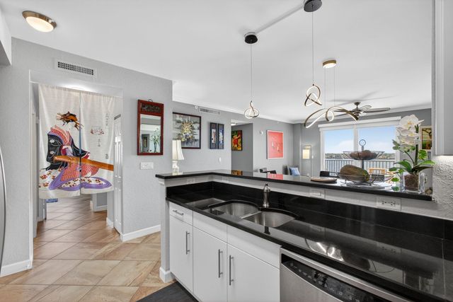 1801 N Flagler Drive 901, West Palm Beach, FL 33407