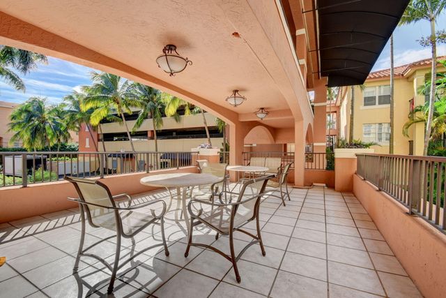 1801 N Flagler Drive 901, West Palm Beach, FL 33407