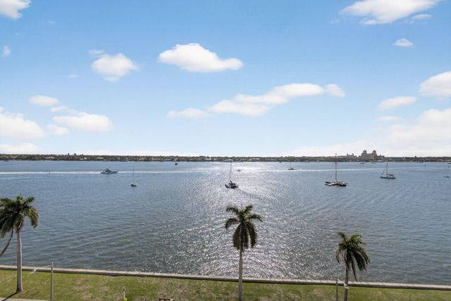 1801 N Flagler Drive 901, West Palm Beach, FL 33407