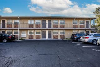 501 NW 15TH AVENUE 12, Gainesville, FL 32601