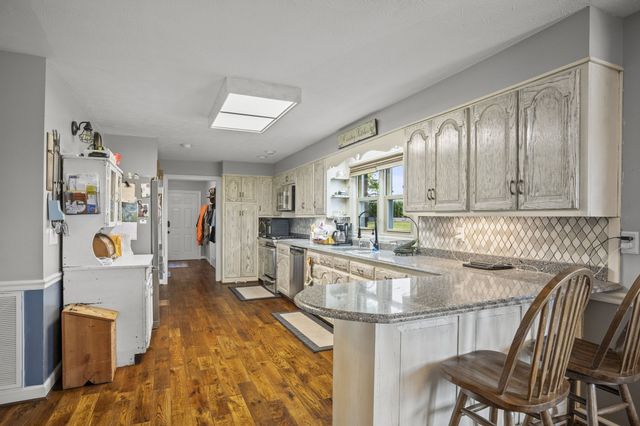 730 N Russell St, Portland, TN 37148