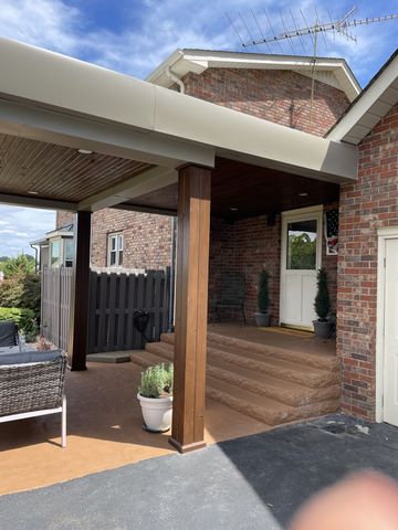 730 N Russell St, Portland, TN 37148