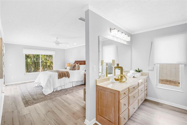 6035 LEELAND STREET S, St Petersburg, FL 33715
