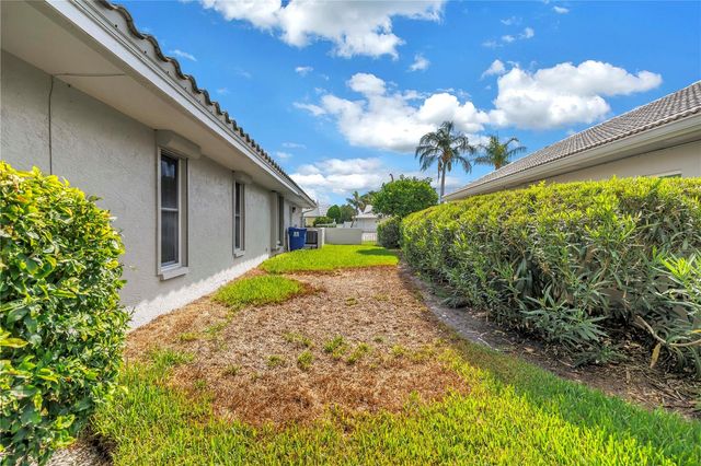 6035 LEELAND STREET S, St Petersburg, FL 33715