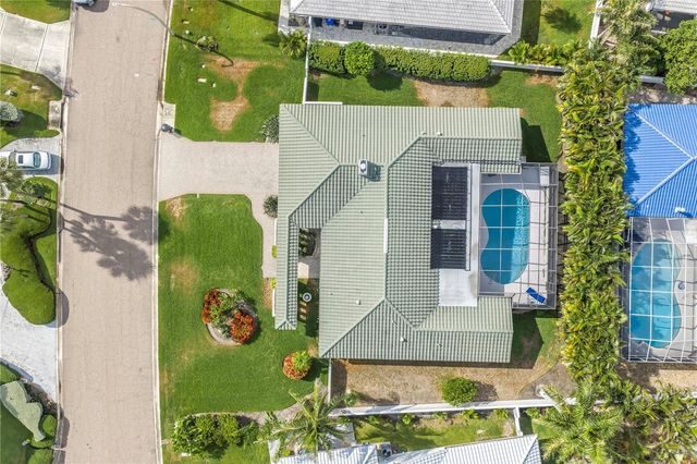 6035 LEELAND STREET S, St Petersburg, FL 33715