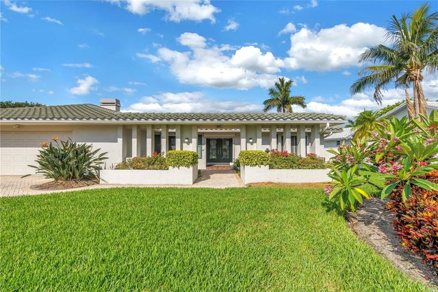 6035 LEELAND STREET S, St Petersburg, FL 33715