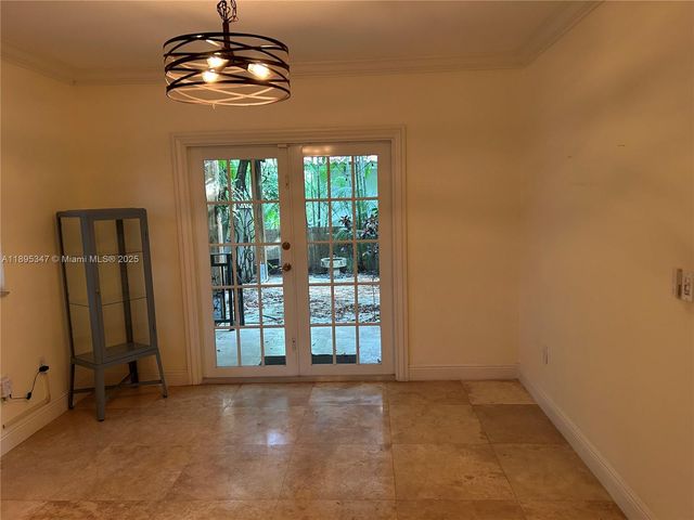 641 Zamora Ave, Coral Gables, FL 33134