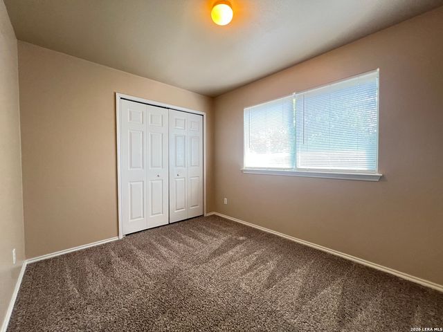 52 Autumn Pass, San Antonio, TX 78245
