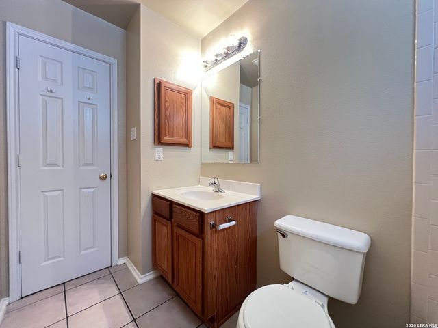 52 Autumn Pass, San Antonio, TX 78245