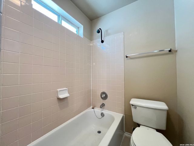52 Autumn Pass, San Antonio, TX 78245