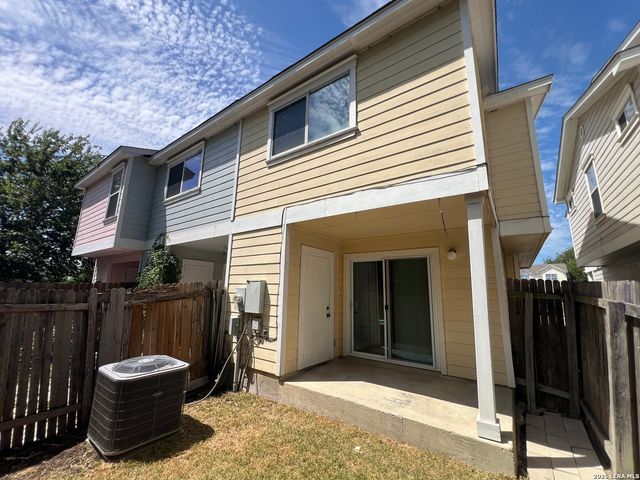 52 Autumn Pass, San Antonio, TX 78245